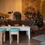 Silo Stone House * Fichti