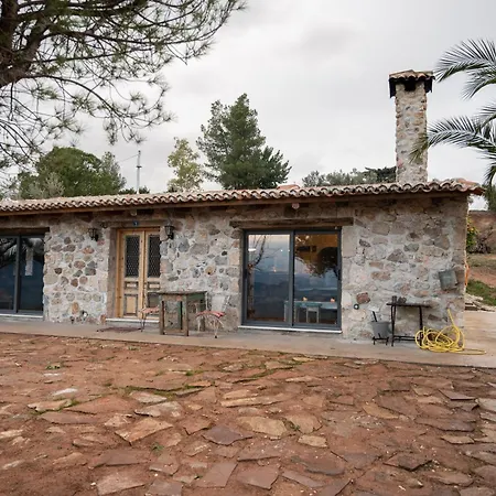 Silo Stone House 度假居 Fichti