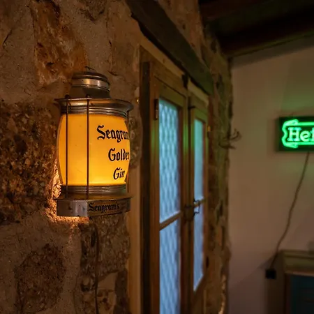 Silo Stone House Fichti