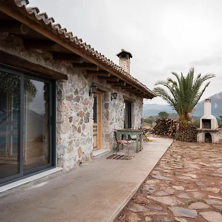 Silo Stone House 펜션 Fichti