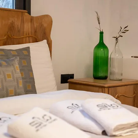 Silo Stone House Fichti