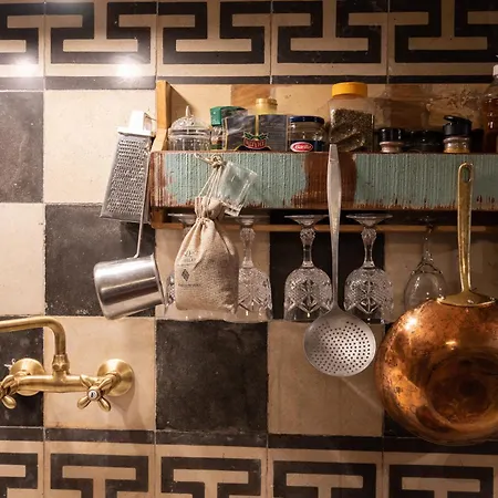 Silo Stone House 펜션 *