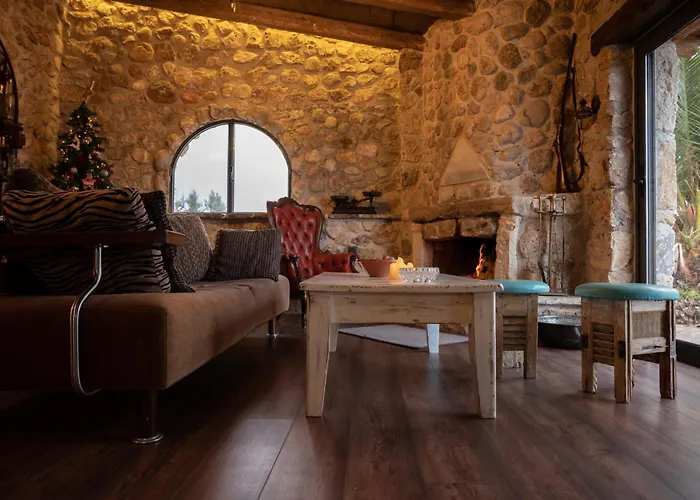 Silo Stone House 度假居 Fichti