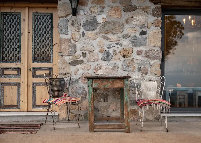 度假居 Silo Stone House *