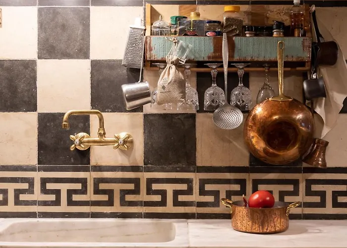 Silo Stone House Fichti