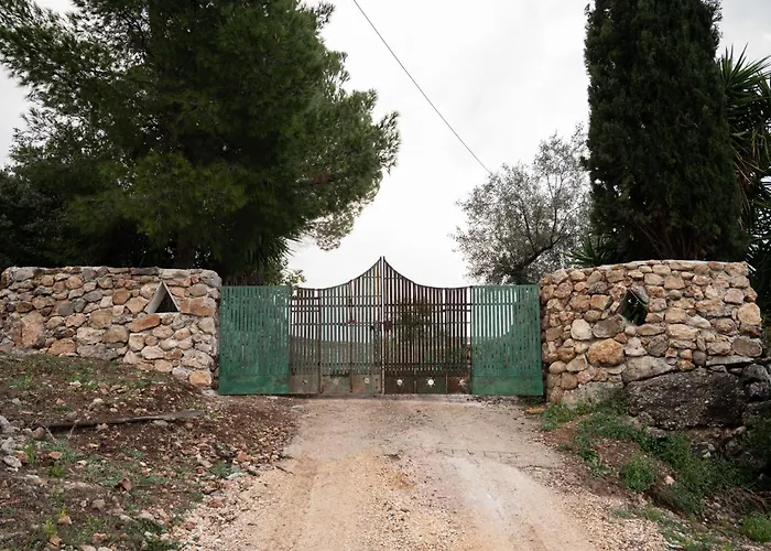 Casa de Férias Silo Stone House *