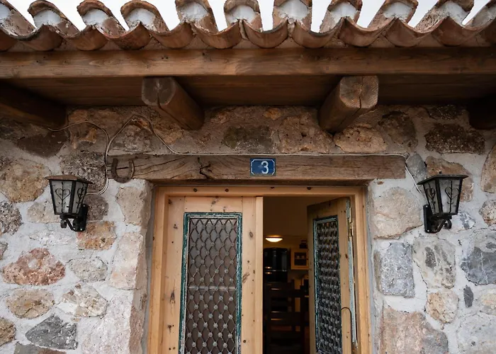 Casa de Férias Silo Stone House *