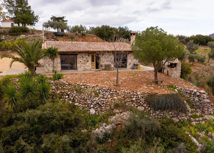 Silo Stone House * Fichti