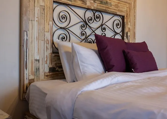 Casa de Férias Silo Stone House