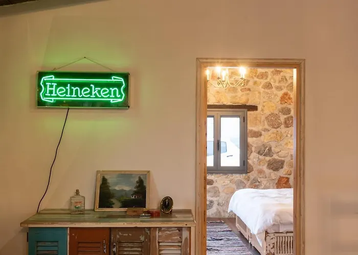 度假居 Silo Stone House Fichti